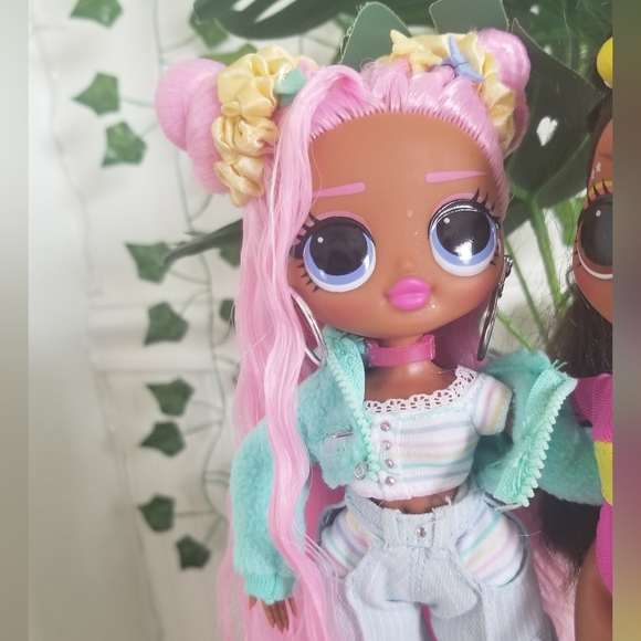 Set Of 2 OMG Dolls! 🤩 - Picture 5 of 5